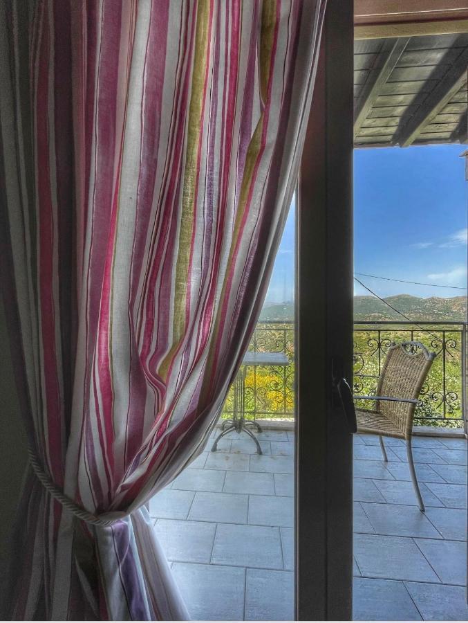 Xenonas Vasilikou Hotel Valtessiniko Bagian luar foto