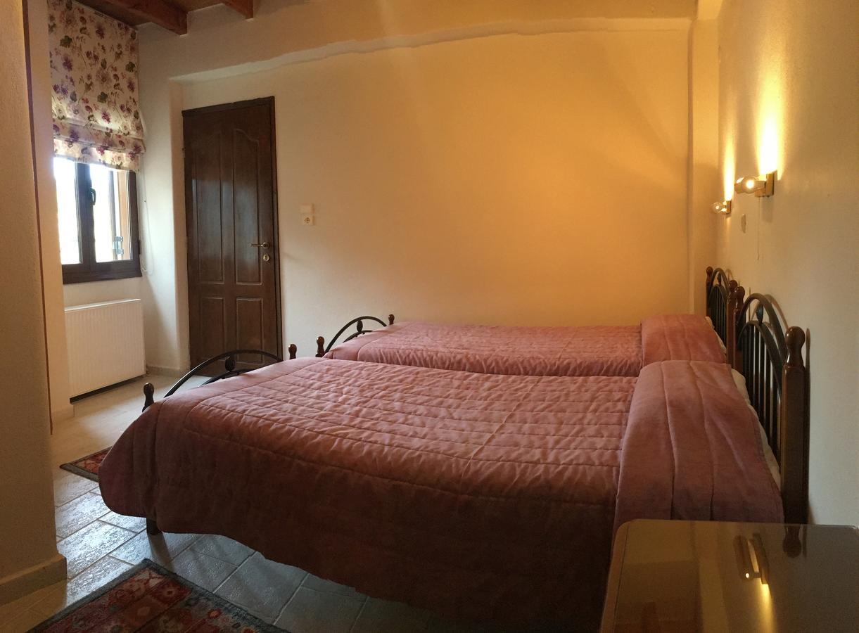 Xenonas Vasilikou Hotel Valtessiniko Bagian luar foto
